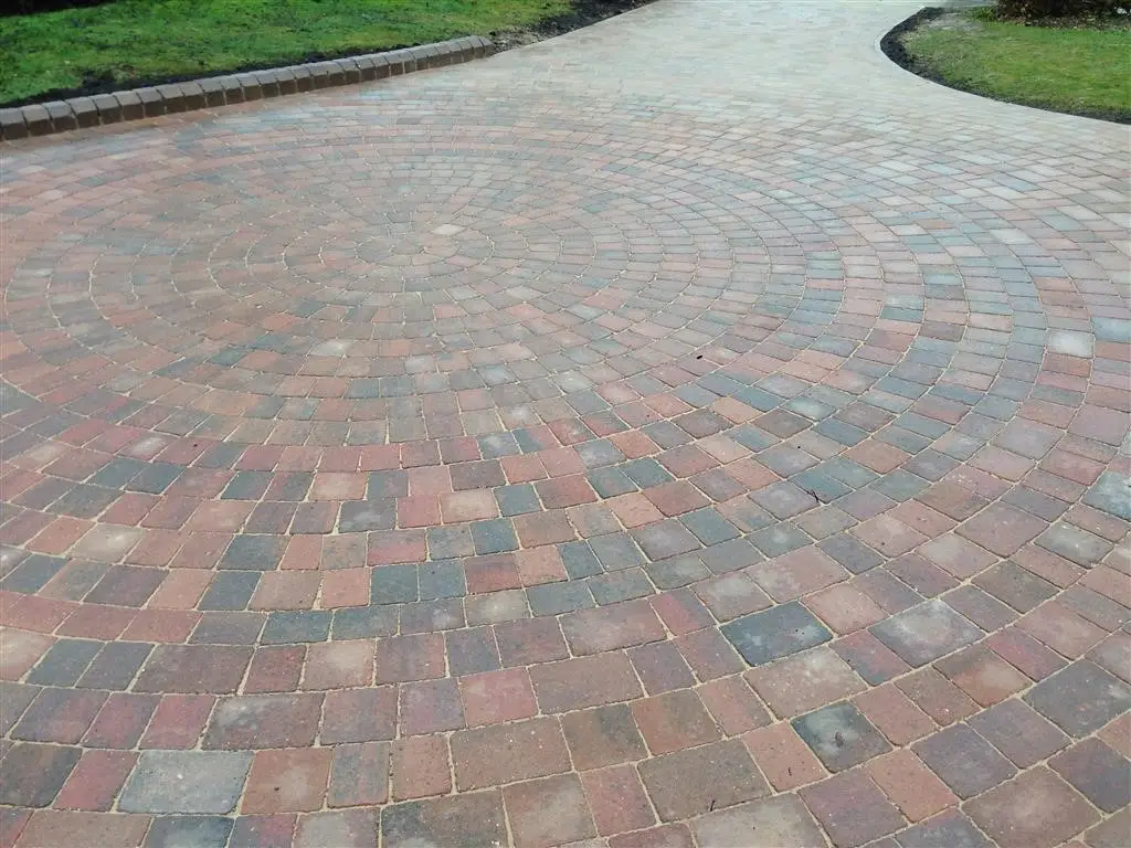 Block paving laid in a sweeping circular pattern